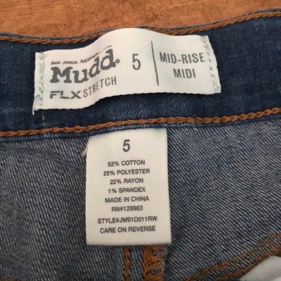 Midi ripped jean shorts - Picture 3 of 3